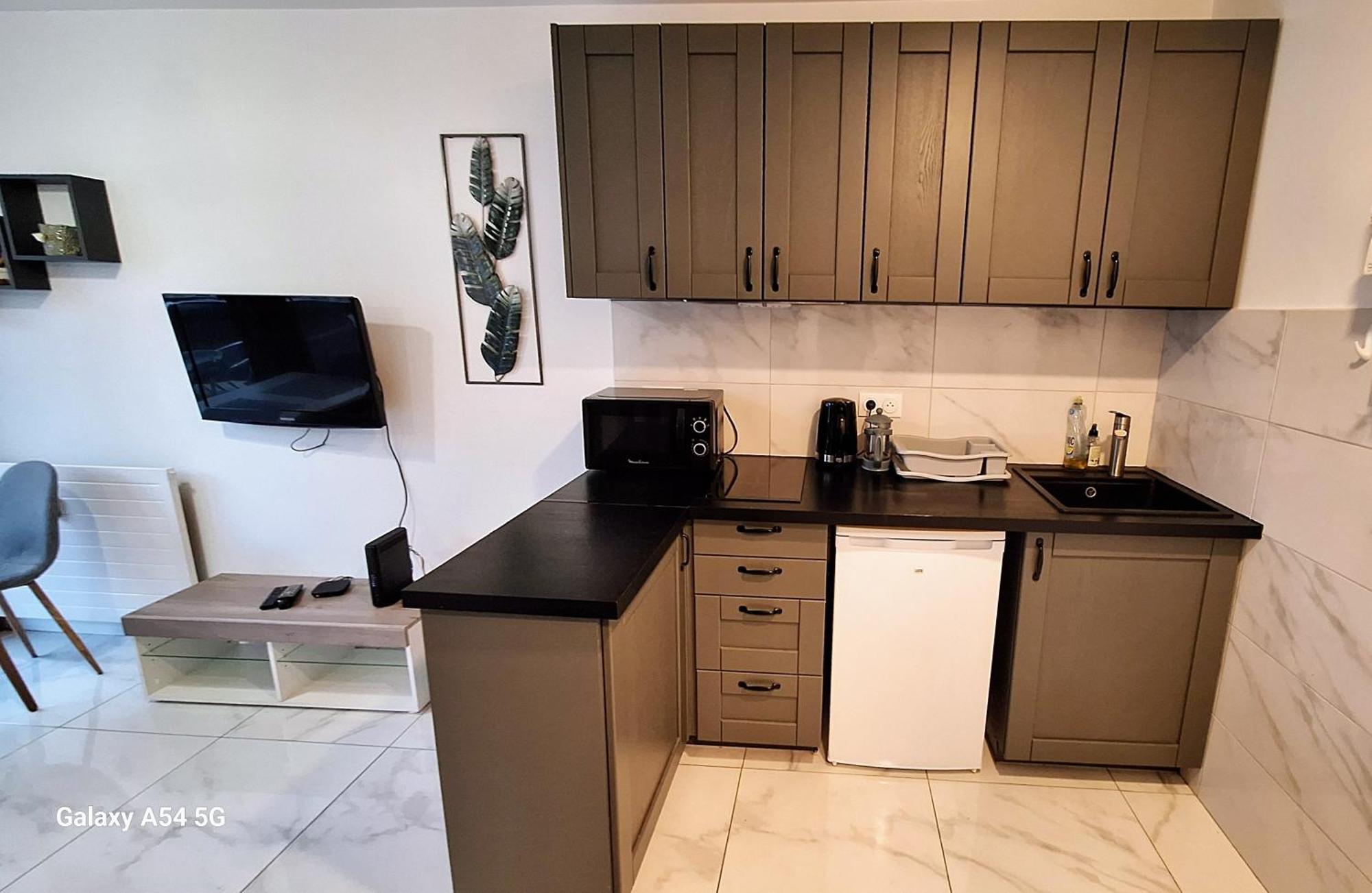 Апартаменты Cosy Studio 200 M From Nice Beach & Promenade Des Anglais Экстерьер фото